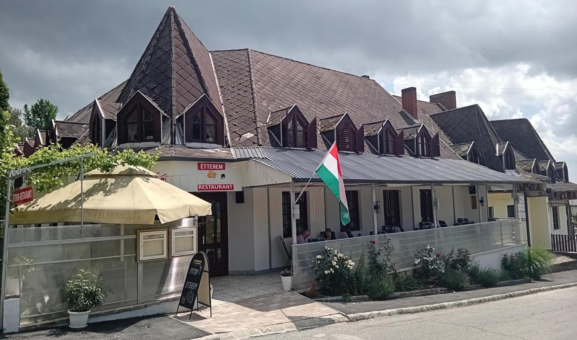 Bed and Breakfast Diana Fogado Keszthely Exterior foto